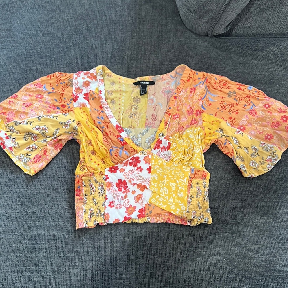 Forever 21 crop top sz M